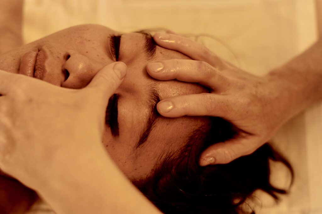 Mukhabhyanga – ayurvedische Kopf- und Gesichtsmassage
